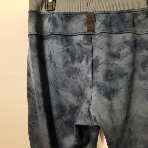 Lululemon Textured Tech Joggers Pants Sz S Men's Diamond Dye Iron Blue True Navy - Picture 11 of 16